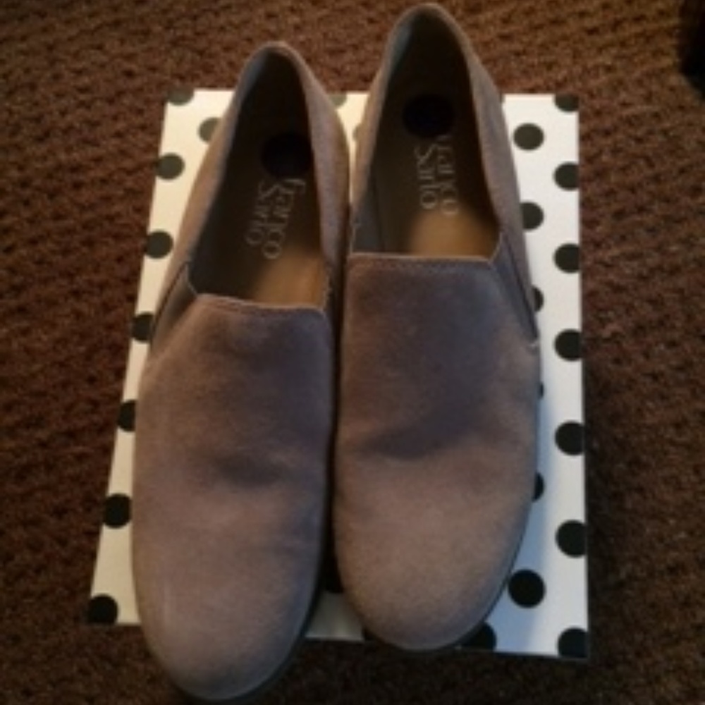 Shoes - Picture 2 of 2